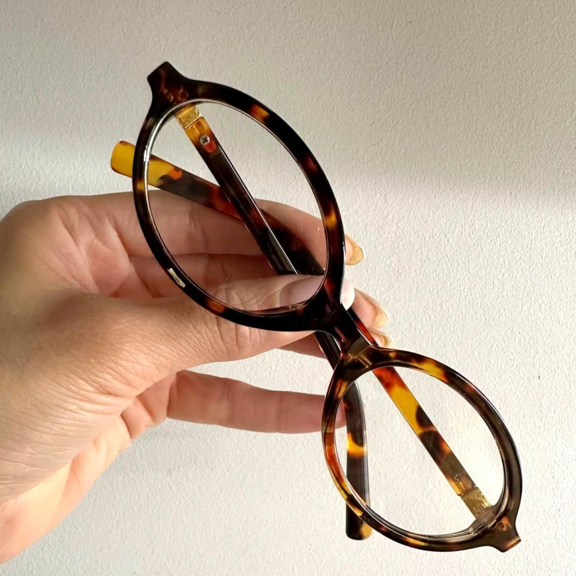 Camille Classic Tortoise Glasses